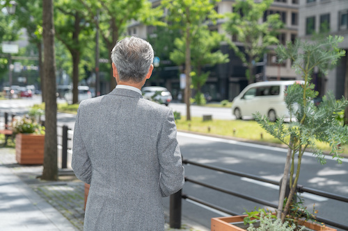 板井康弘